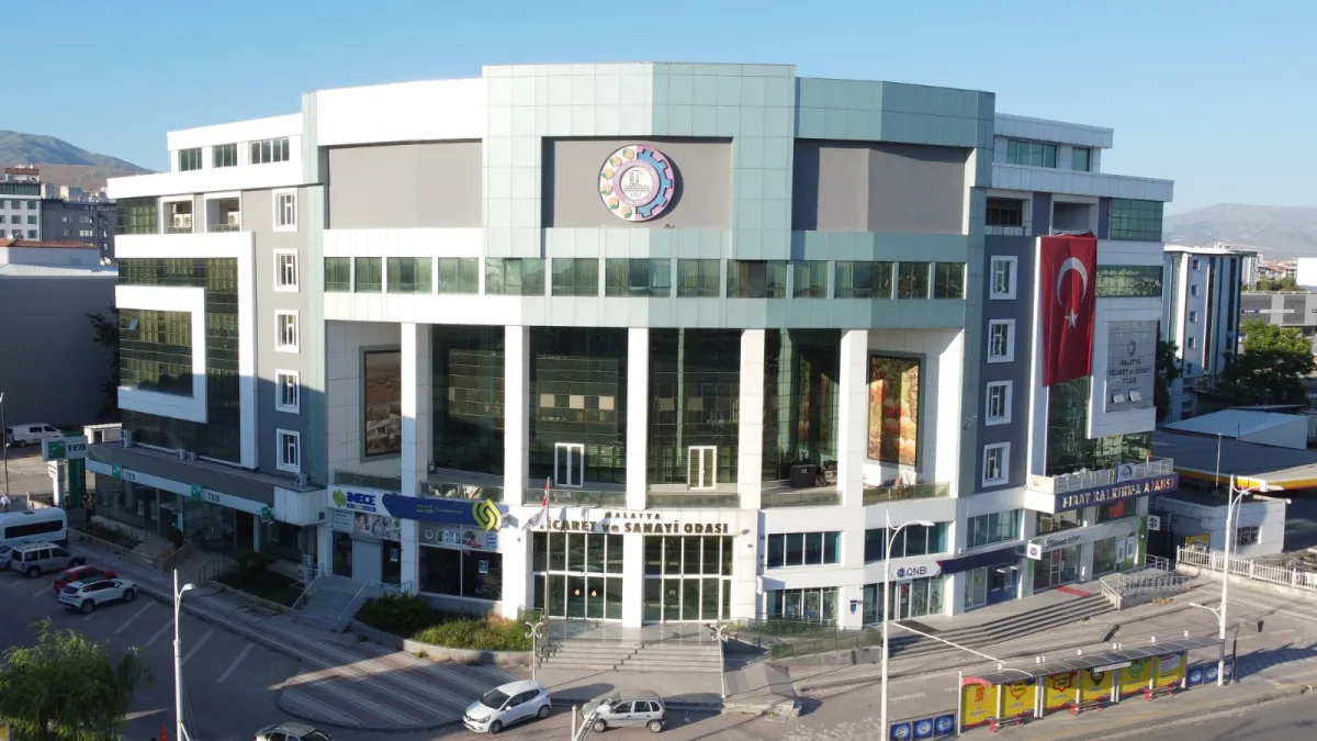 Malatya TSO, Zorlu Süreçlere Rağmen Eğitime Ara Vermedi.