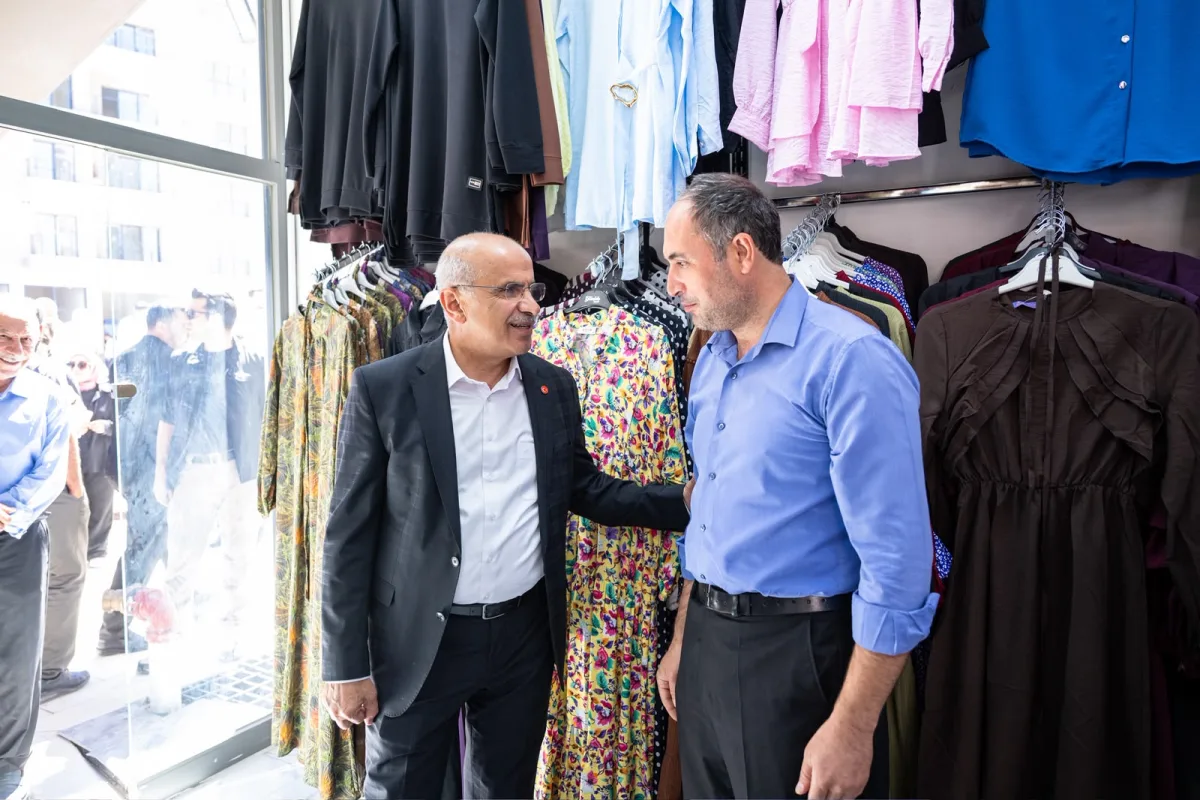 AKPINAR’DA DÖNÜŞÜM SÜRÜYOR, ESNAF YENİ İŞ YERLERİNE KAVUŞUYOR.